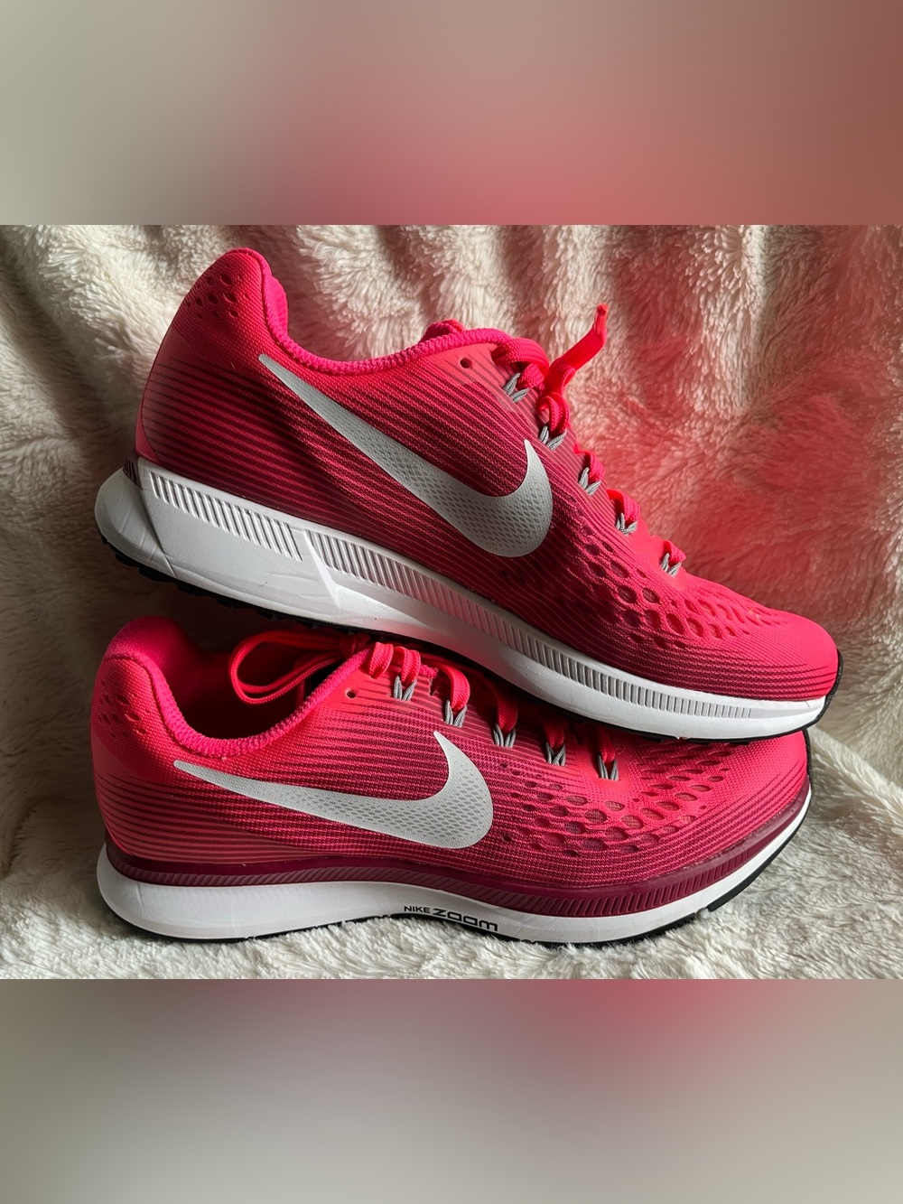 ♥️ Nike Women's Pink Nike Zoom Running Shoes Size 7.5 NWOT ♥️